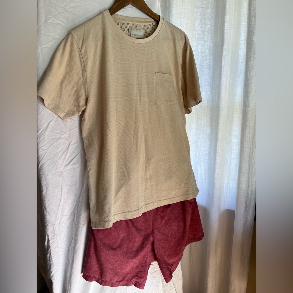 Lululemon shorts with Denim & Flower Beige Knit Top BUNDLE